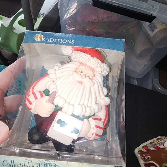 TRADITIONS NIB VINTAGE SANTA CLAUS GLASS & CLAY CHRISTMAS ORNAMENTS BALL - Picture 4 of 5